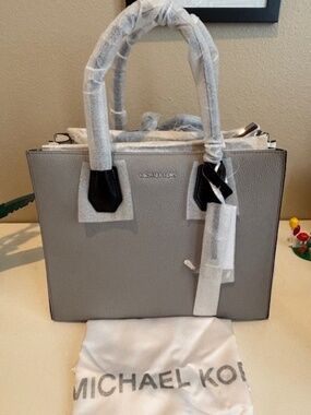 Michael Kors leather bag